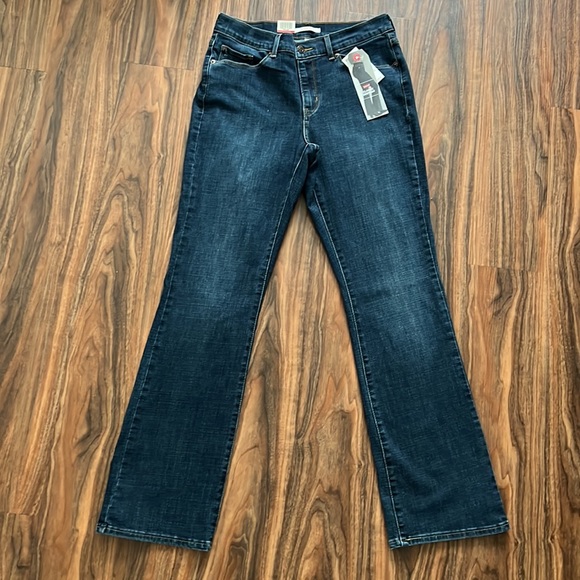 Levi’s Classic Bootcut, 28x32 - Picture 5 of 16